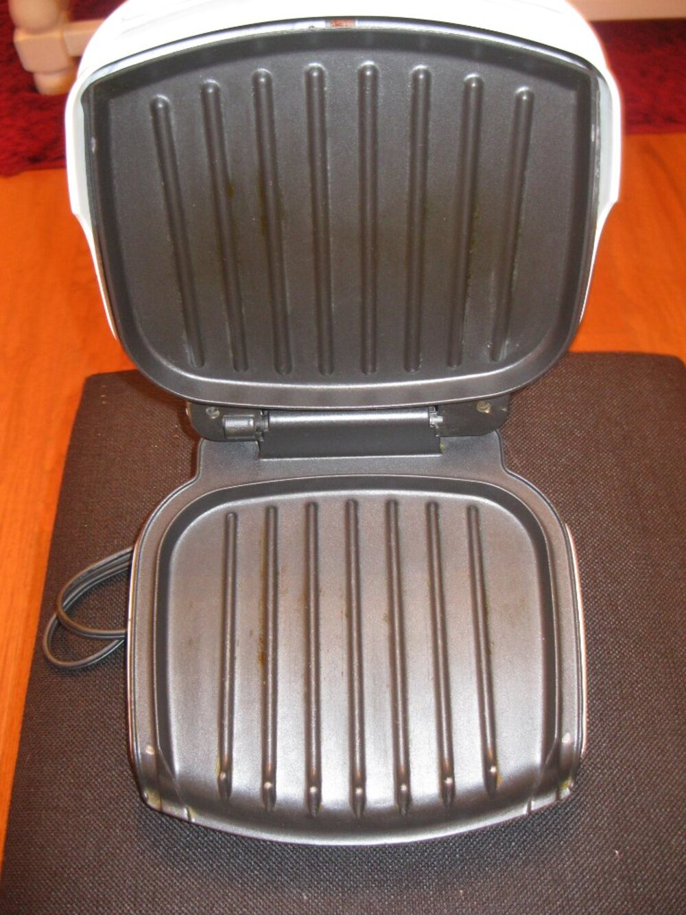 George Foreman Champ Size Grill With Bun Warmer White GR10ABW